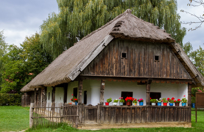 Szenyéri Földvár Maradványai, Hungary